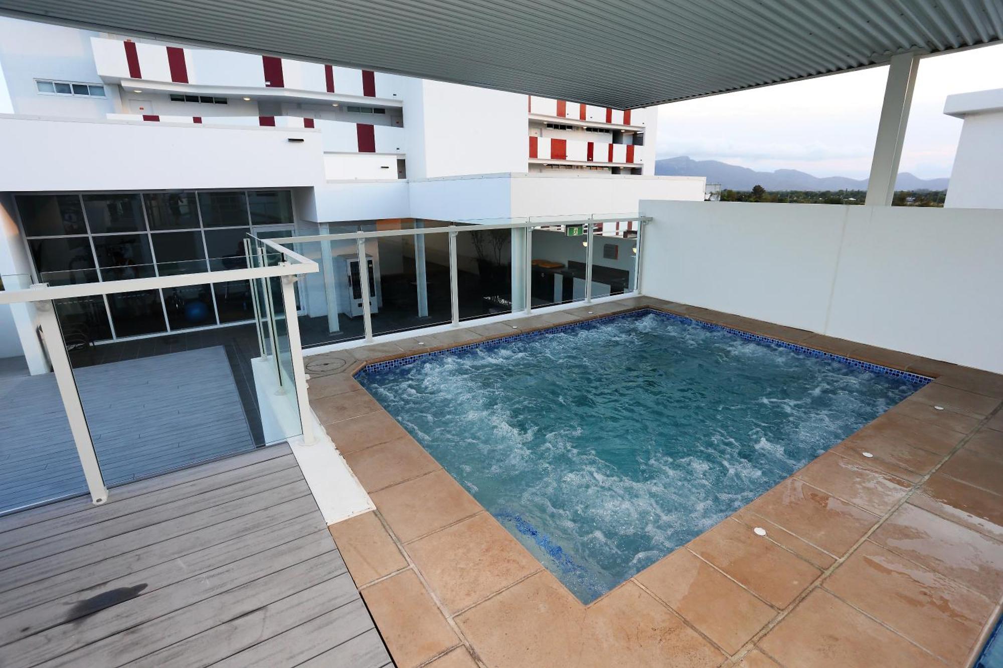 Central Holborn Apartments Townsville Eksteriør billede