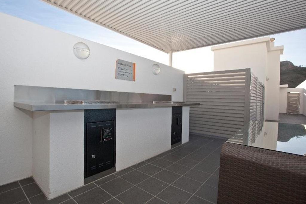 Central Holborn Apartments Townsville Værelse billede