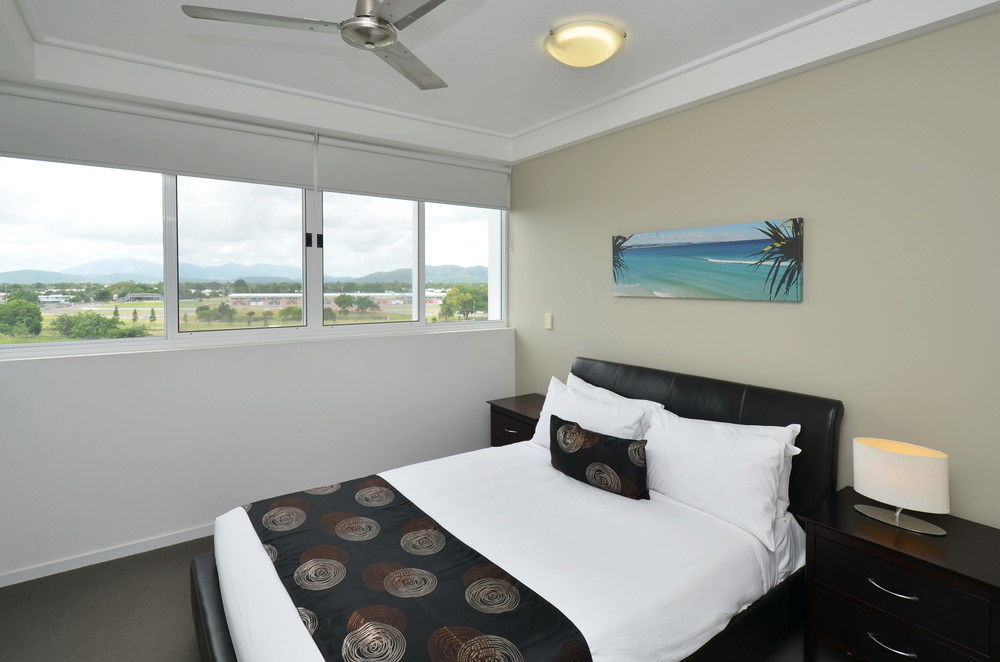 Central Holborn Apartments Townsville Eksteriør billede