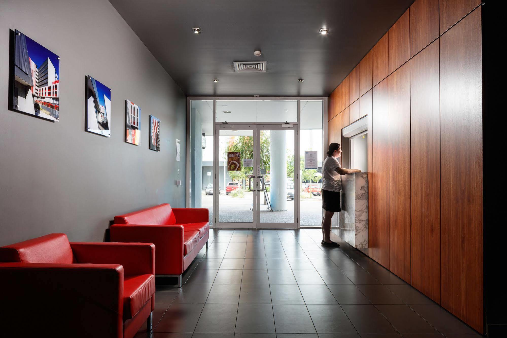 Central Holborn Apartments Townsville Eksteriør billede